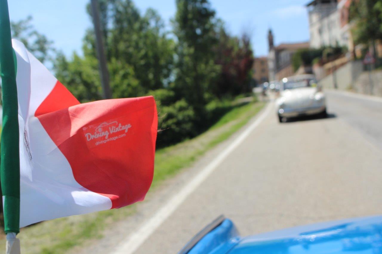 3-Pollenzo_Driving-Vintage-Tour-accompagnati_guided-tour_tour_vintage-car_auto-depoca_driving-vintage_turismo_leisure_langhe_Turin_Torino_noleggio-auto_car-rental.JPG