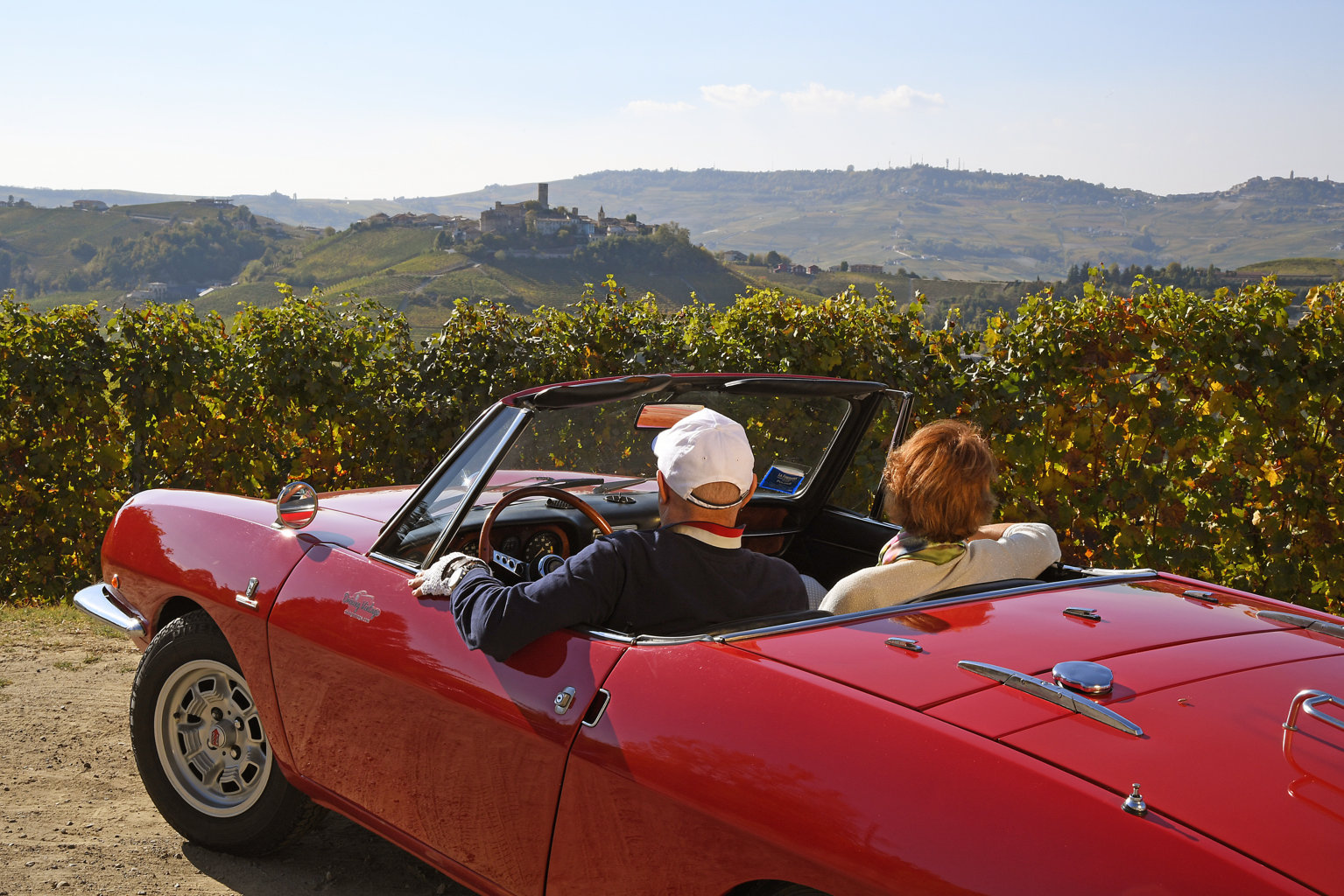 1a_cofanetto-regalo_regalo_gift-box_fuga-romantica_romantic-getawaytour_vintage-car_auto-depoca_driving-vintage_turismo_leisure_Turin_Torino_noleggio-auto_car-rental.jpg